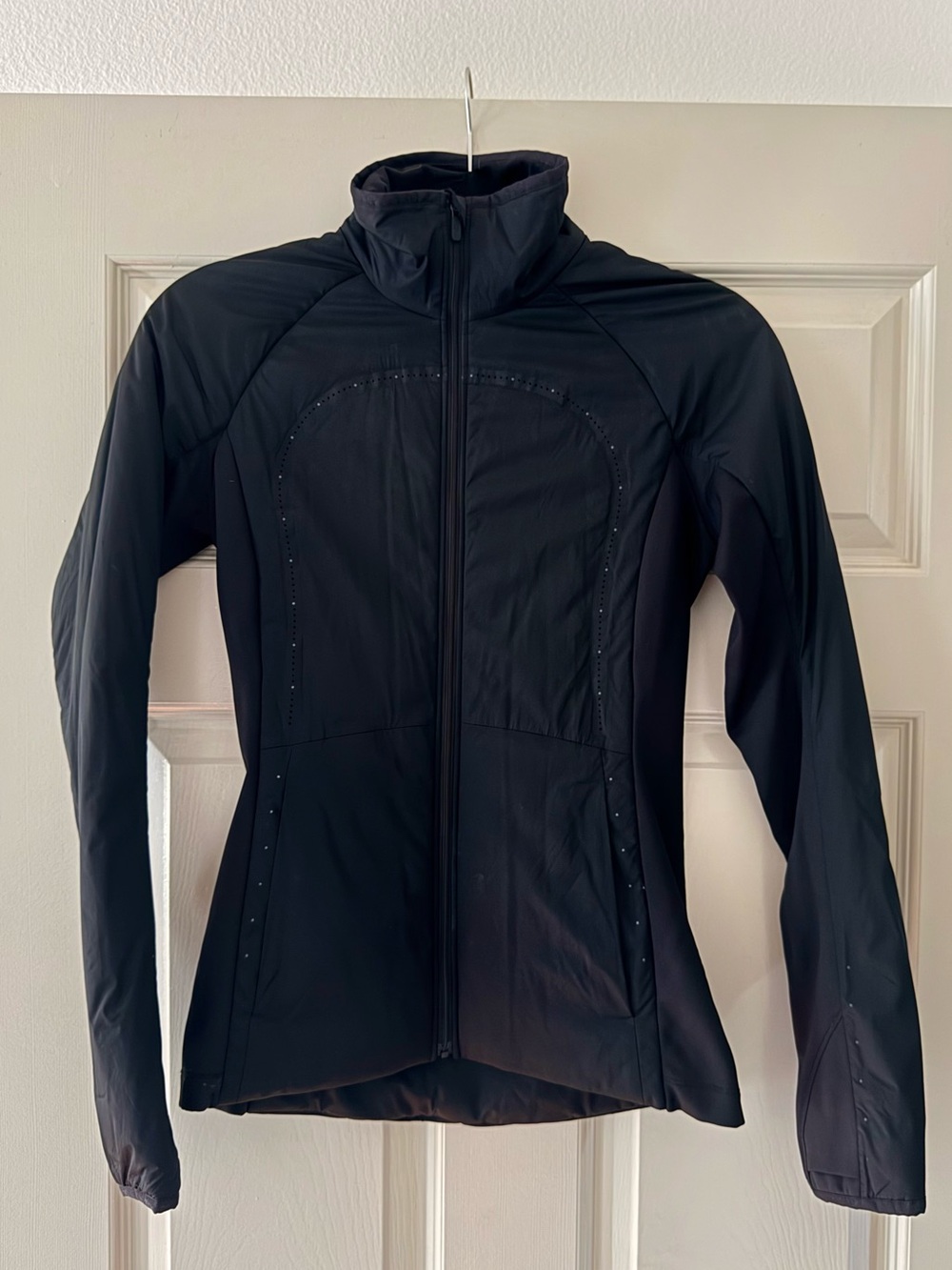 Lululemon Women's Black Zip-Front Active Jacket